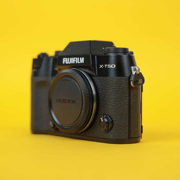Fujifilm X-T50 | 4B029711