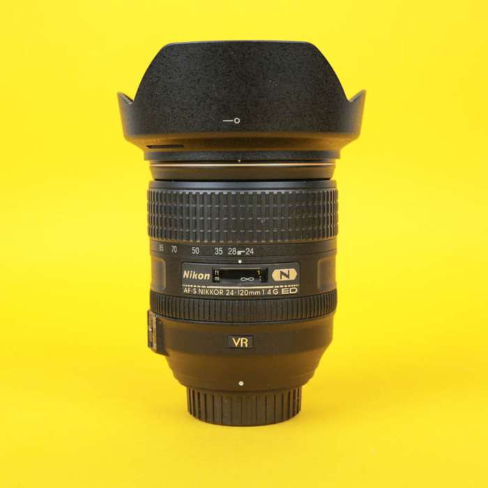 Nikon 24-120 mm f/4,0 AF-S ED VR | 62594467