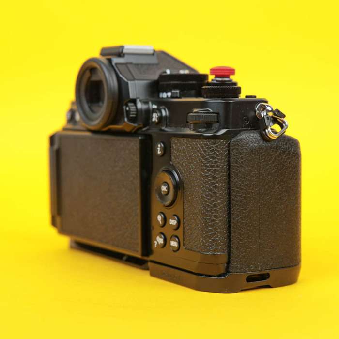 Nikon Z f tělo + grip + baterie  | 6000975