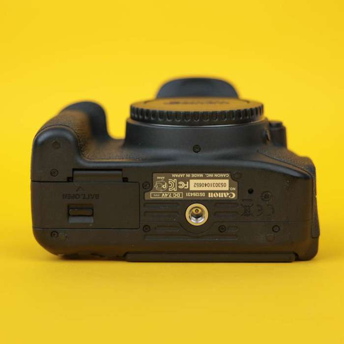 Canon EOS 700D | 053031040652