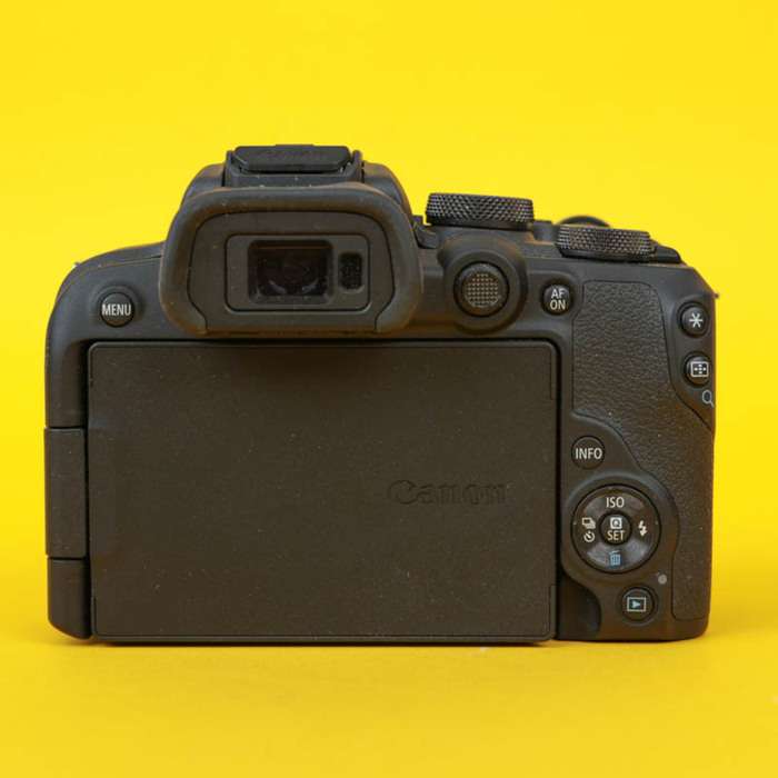 Canon EOS R10 + 18-45mm | 233033004030