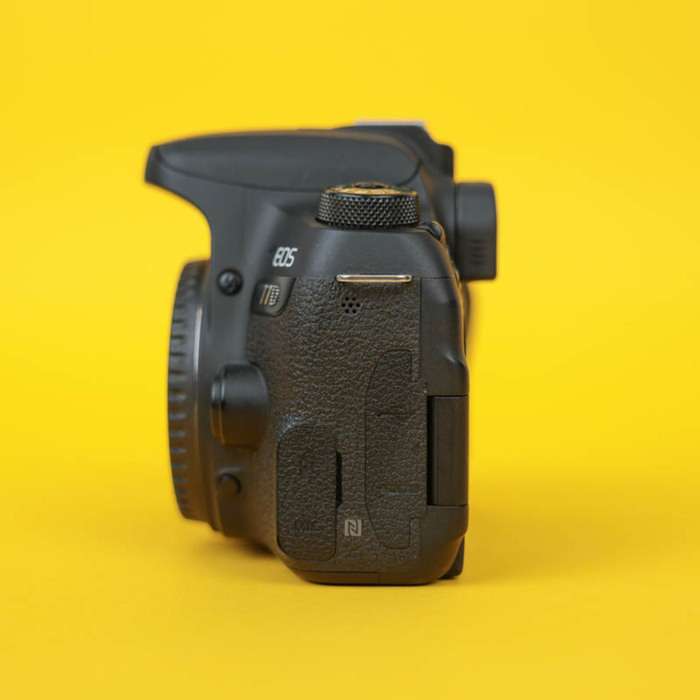 Canon EOS 77D | 343072002377