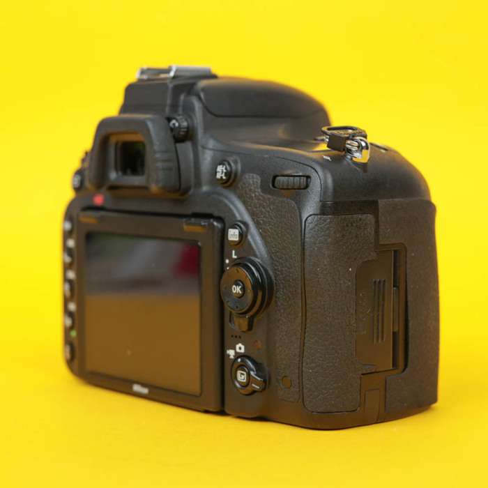 Nikon D750 | 6180469