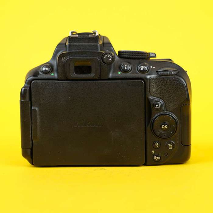 Nikon D5300 | 4956651