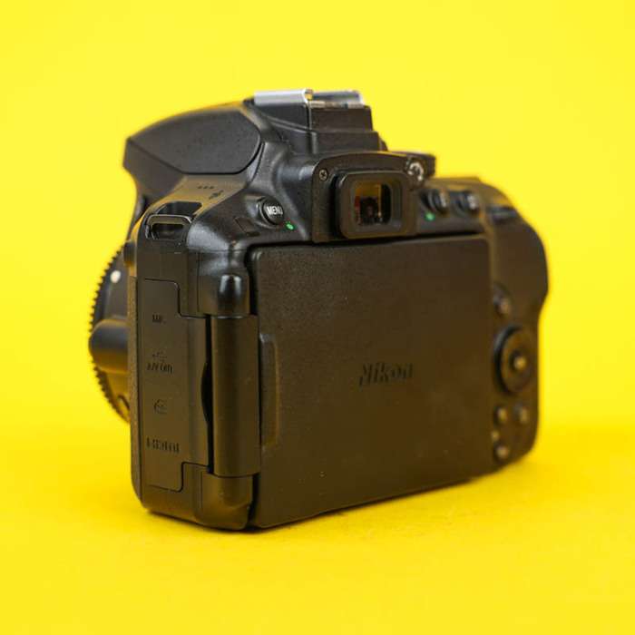Nikon D5300 | 4956651