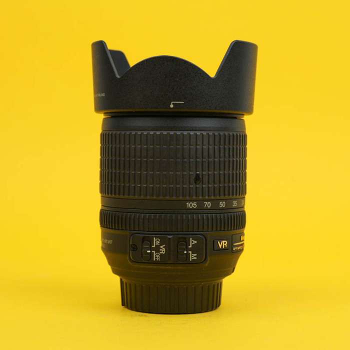 Nikon 18-105mm f/3,5-5,6  AF-S DX G ED VR | 42445061