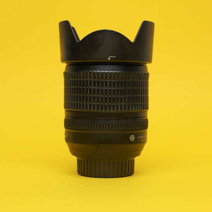 Nikon 18-105mm f/3,5-5,6  AF-S DX G ED VR | 35263583