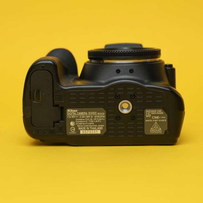 Nikon D3400 | 6070331