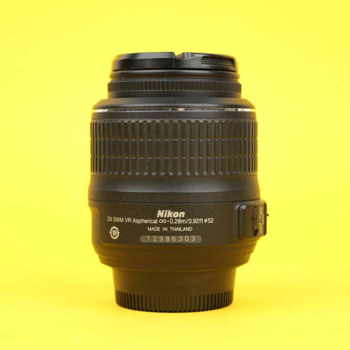 Nikon 18-55mm f/3.5-5.6G AF-S DX VR | 12986303