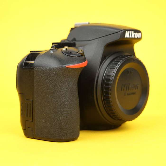 Nikon D3500 | 6323589