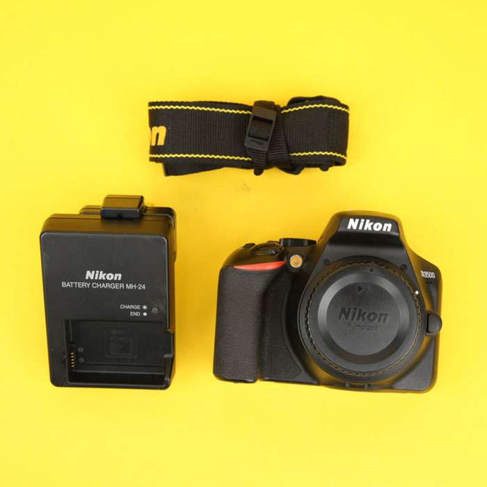 Nikon D3500 | 6323589