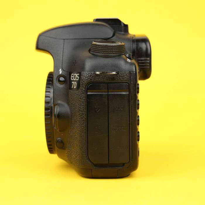 Canon EOS 7D | 380429903