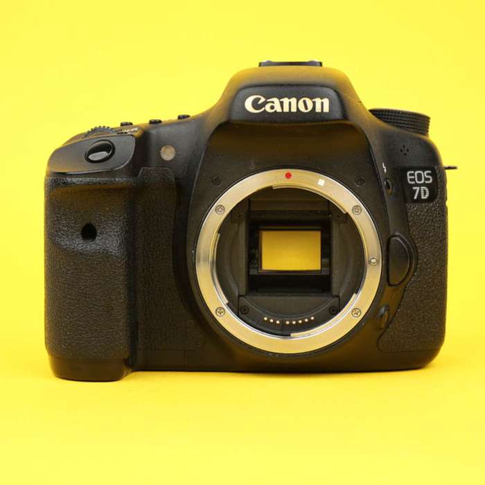 Canon EOS 7D | 380429903