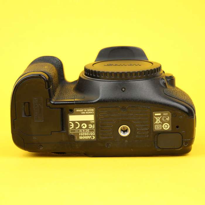 Canon EOS 7D | 380429903