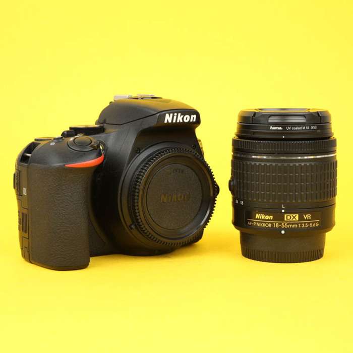 Nikon D5600 + 18-55mm | 6183311 + 23700465
