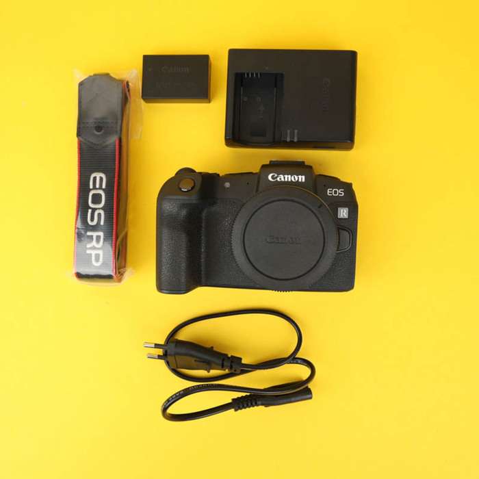 Canon EOS RP | 283027002133