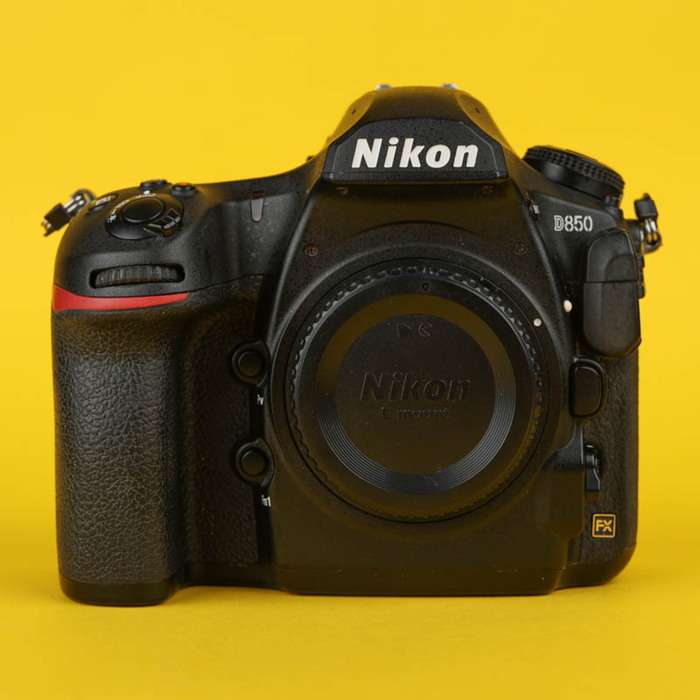 Nikon D850 | závěrka 16395