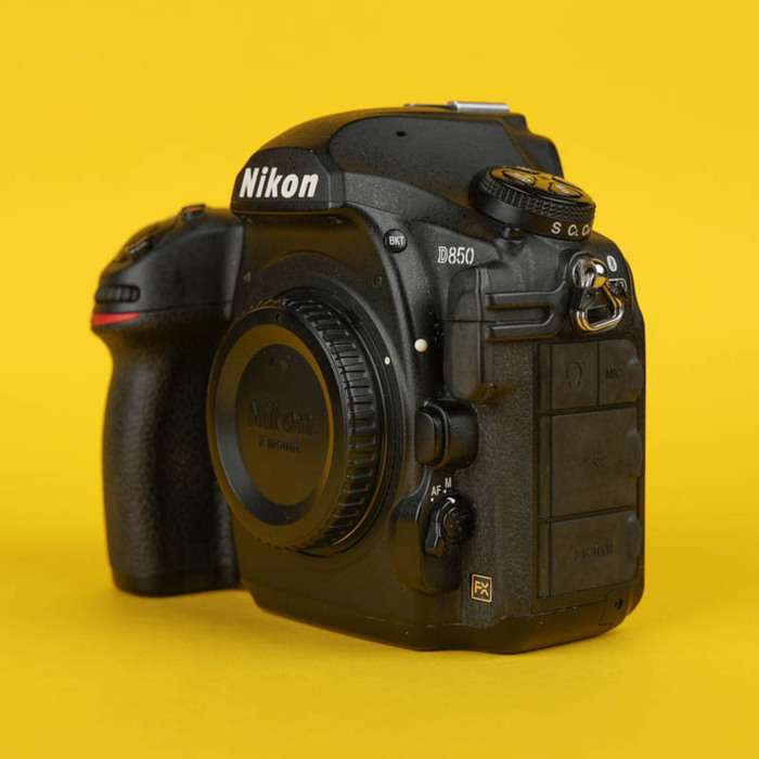 Nikon D850 | závěrka 16395