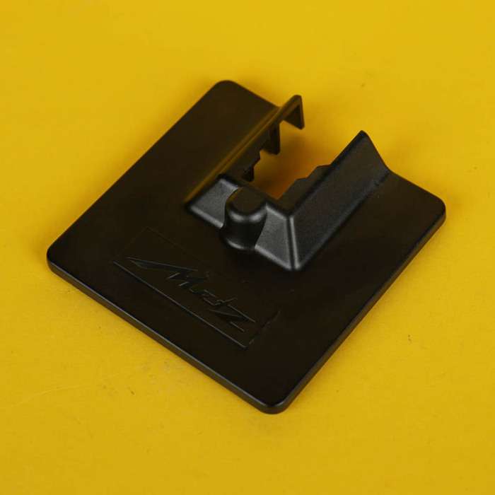 Stojánek na blesk METZ