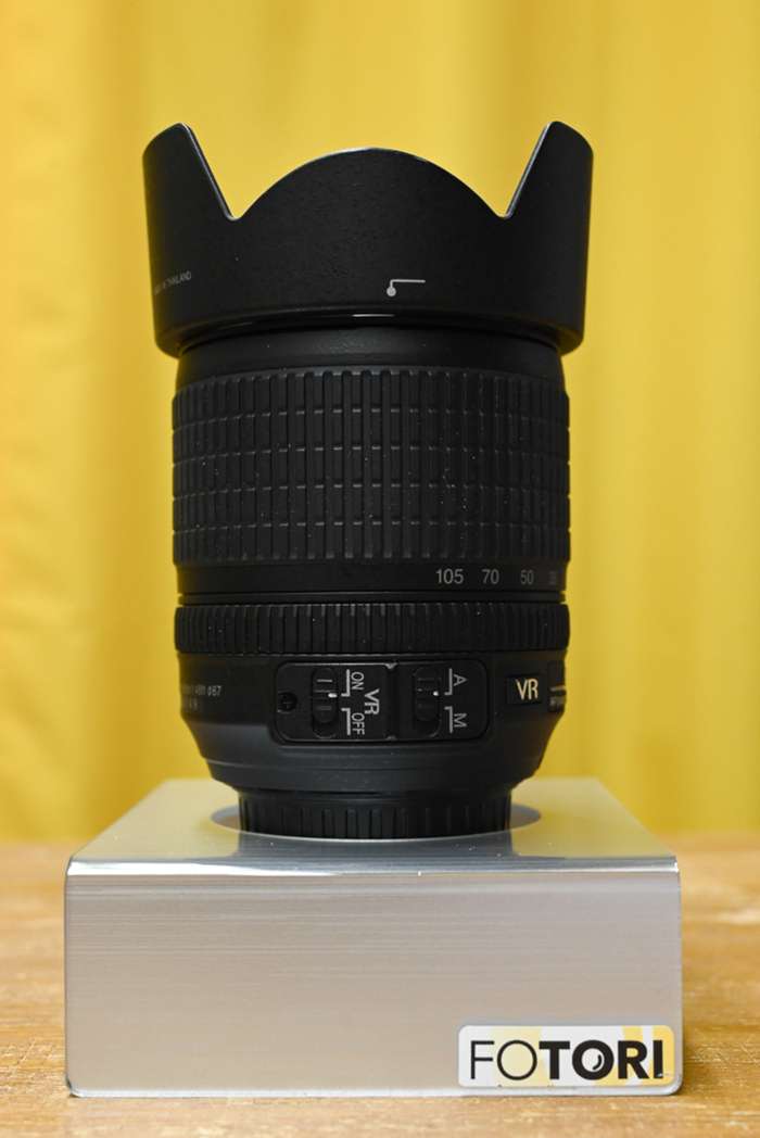 Nikon 18-105mm f/3,5-5,6 AF-S DX G ED VR | 42730149