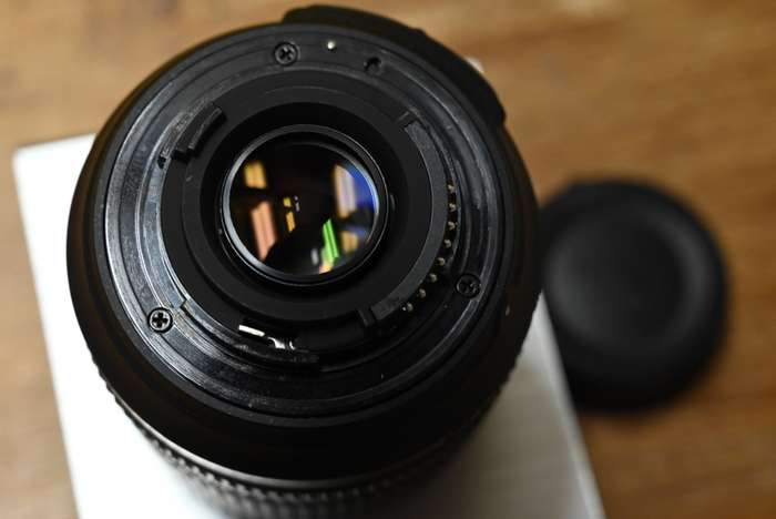 Nikon 18-105mm f/3,5-5,6 AF-S DX G ED VR | 42730149