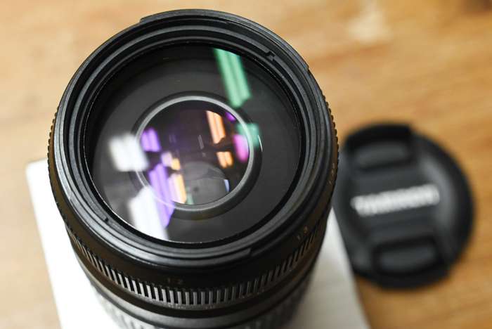 Tamron AF 70-300 mm f/4,0-5,6 Di LD Macro Nikon  | 851696