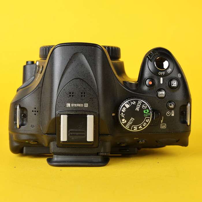 Nikon D5200 | 4575345