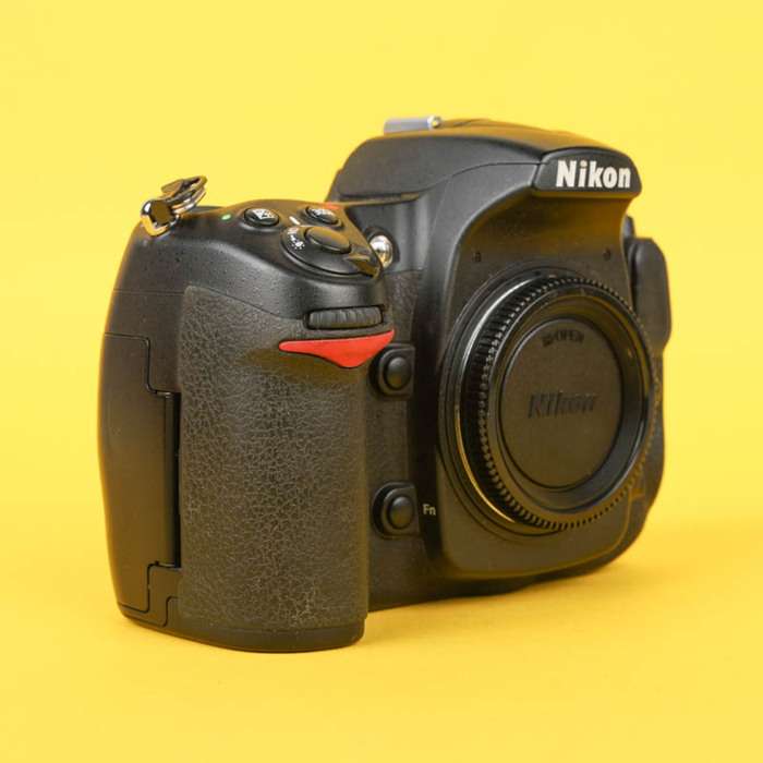 Nikon D300  + Grip | 4116458