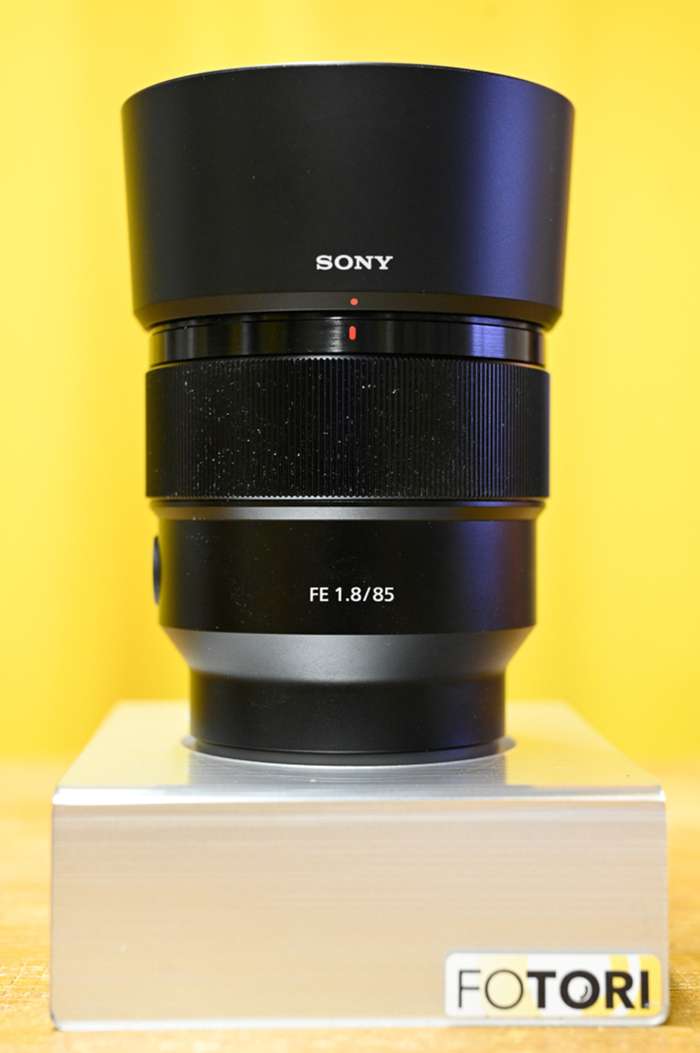 Sony FE 85/1,8  | 1951754
