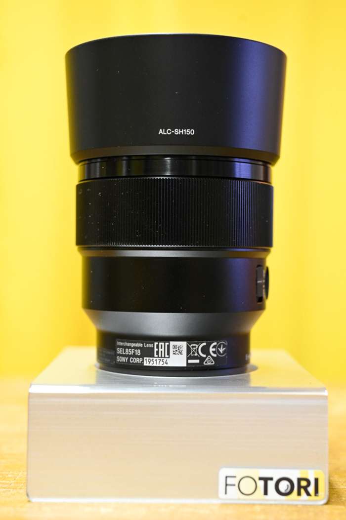 Sony FE 85/1,8  | 1951754