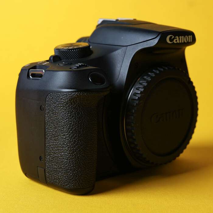 Canon EOS 1300D | 223073001650
