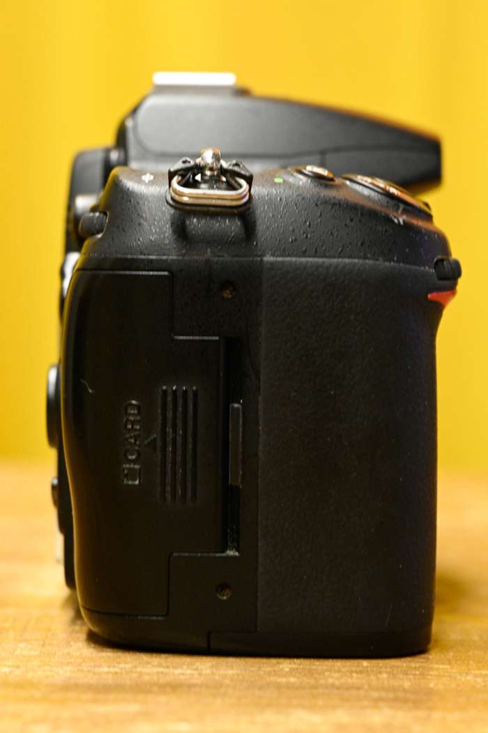 Nikon D7000 + grip, 16 GB SD sandisk | 6310971