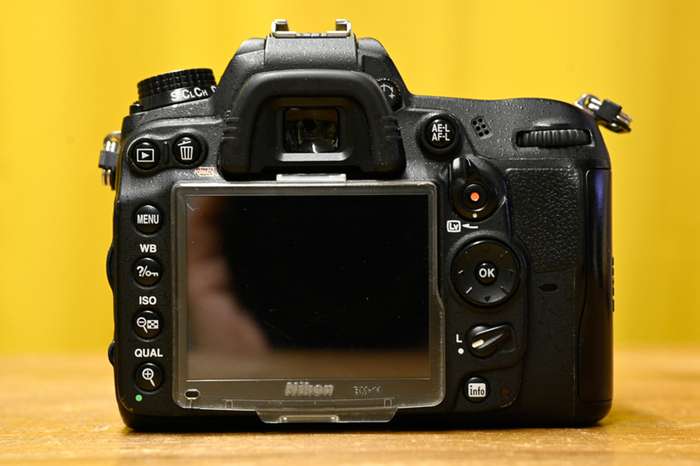 Nikon D7000 + grip, 16 GB SD sandisk | 6310971