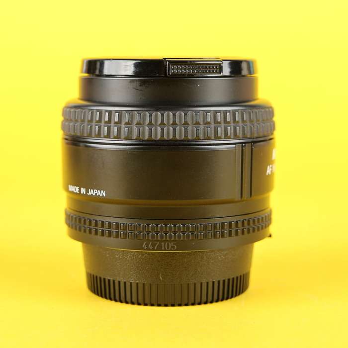 Nikon 28mm f/2,8 D | 447105