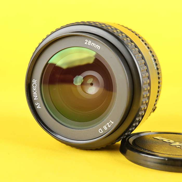 Nikon 28mm f/2,8 D | 447105
