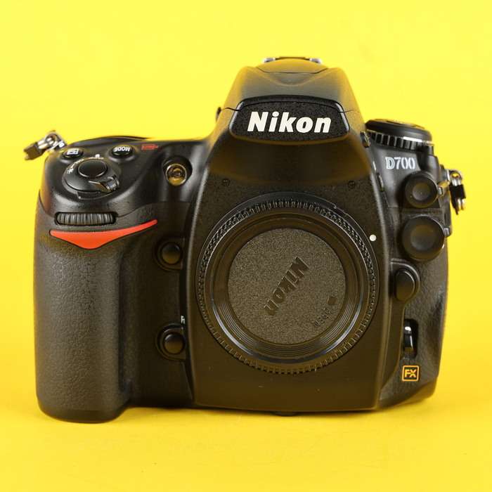 Nikon D700 | 2296974