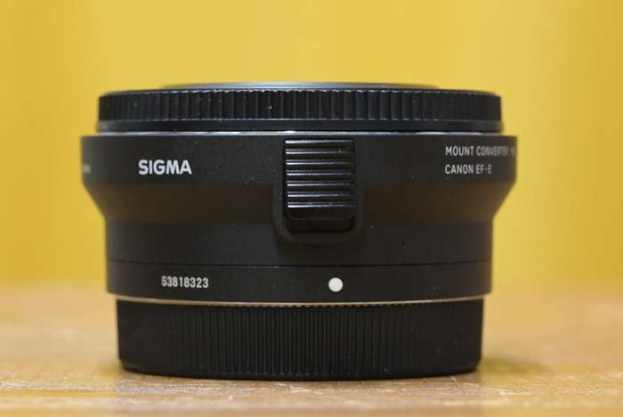 SIGMA MC-11 Mount Converter EF-E (z Canon na Sony E-mount) |54630911