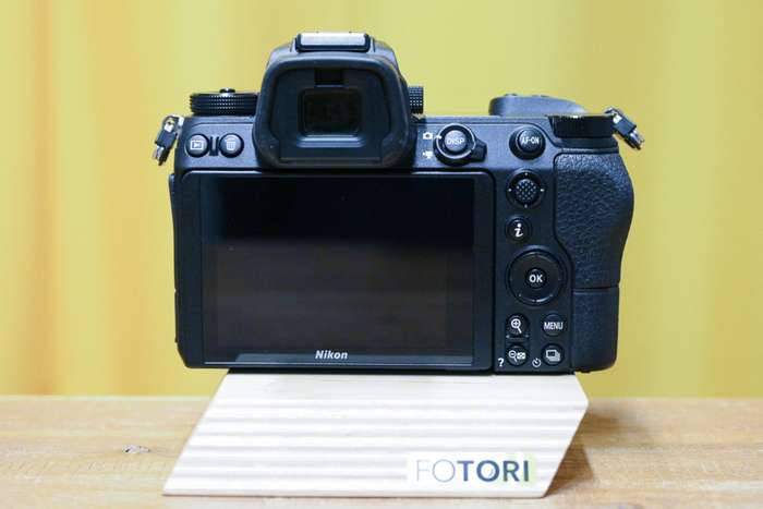 Nikon Z6 | 6074570 | závěrka 2500