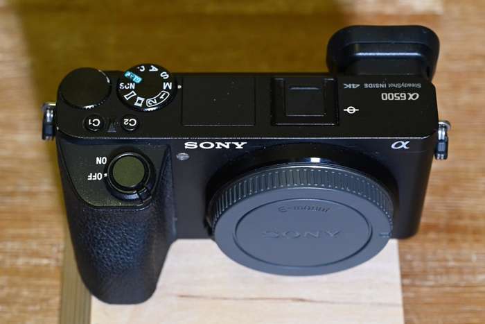 Sony Alpha A6500 + 3x Neoriginální baterie, nabíječka  | 3819970