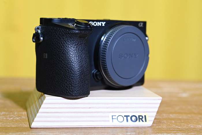 Sony Alpha A6500 + 3x Neoriginální baterie, nabíječka  | 3819970