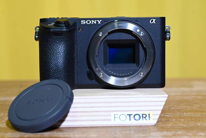 Sony Alpha A6500 + 3x Neoriginální baterie, nabíječka  | 3819970