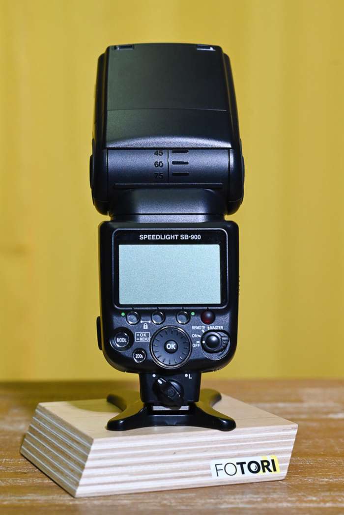 Nikon SB 900 |  2541730