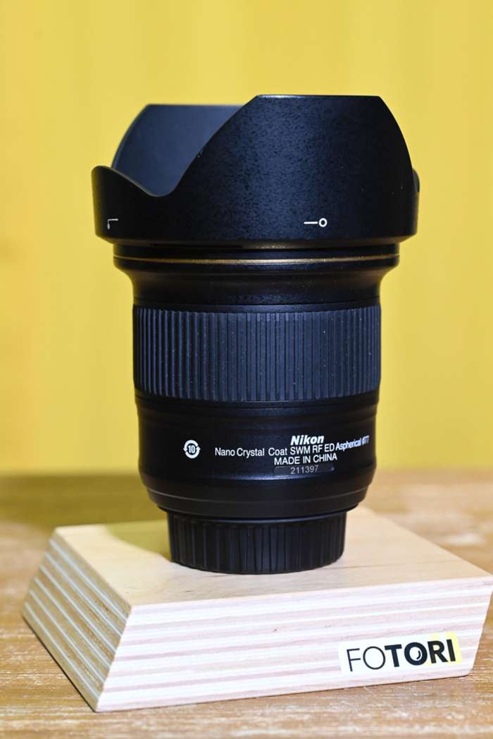 Nikon AF-S  20 mm F/1,8G ED  | 211397