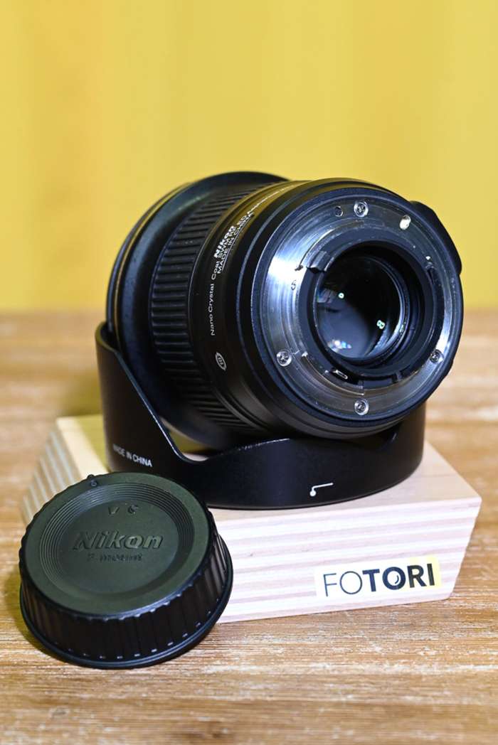 Nikon AF-S  20 mm F/1,8G ED  | 211397