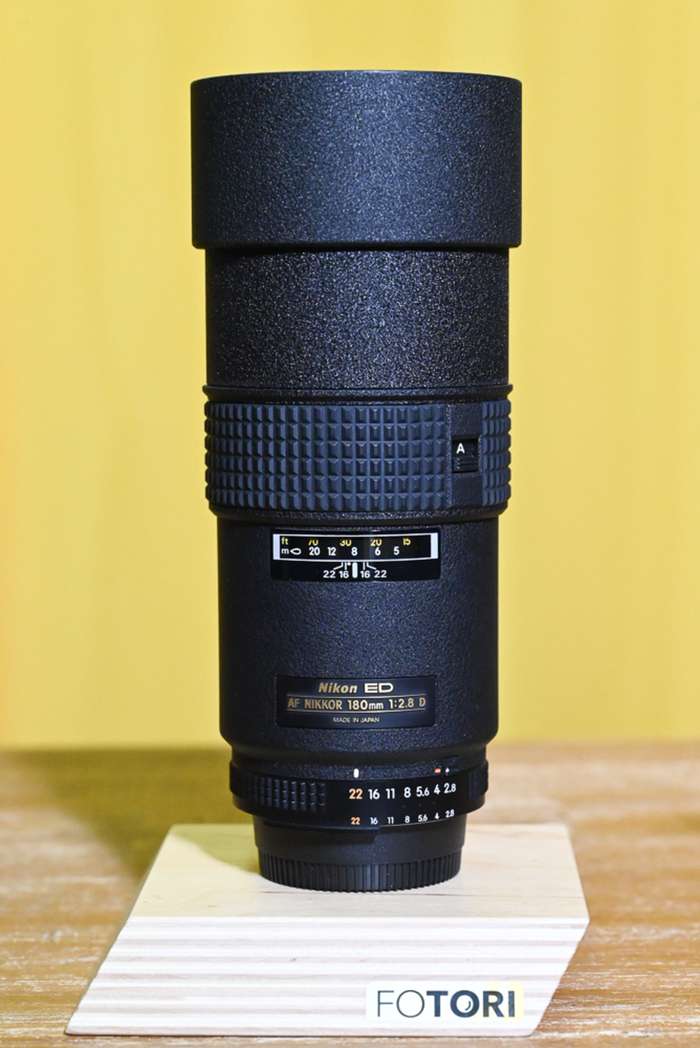 Nikon 180mm f/2.8 ED-IF AF NIKKOR | 608085