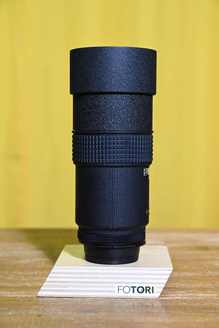 Nikon 180mm f/2.8 ED-IF AF NIKKOR | 608085