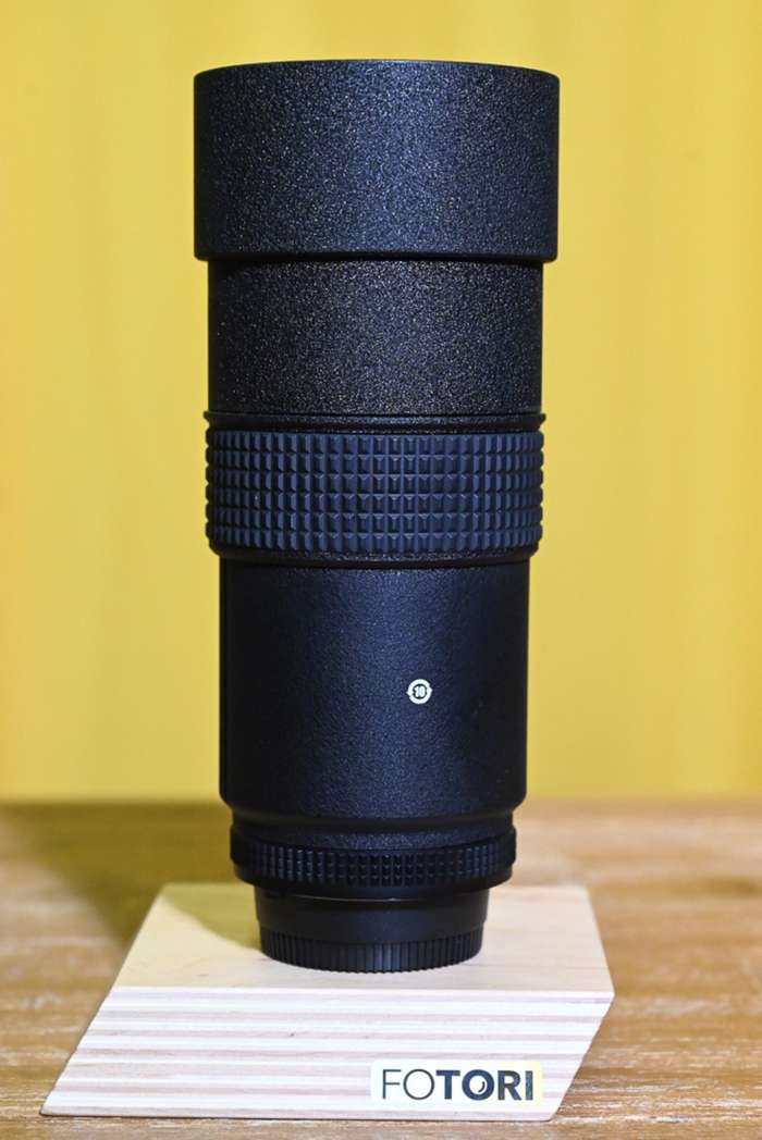 Nikon 180mm f/2.8 ED-IF AF NIKKOR | 608085