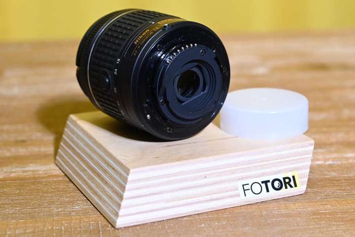 Nikon 18-55mm f/3.5-5.6G AF-P DX VR | 23700465