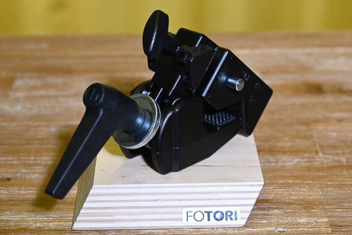 Manfrotto svorka  035