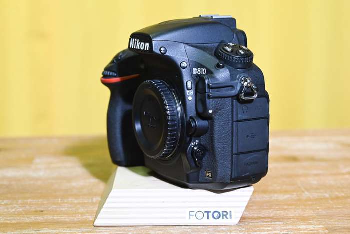 Nikon D810 + 64GB sd karta + 2x 8GB CFkarta + baterie patona | 601811